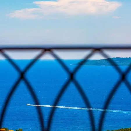 וילה Andromeda-pegasus סיבוטה